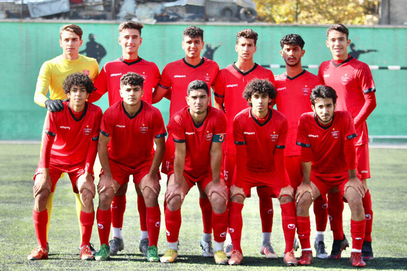 گزارش تصویری دیدار جوانان آذر باد خلیج فارس - جوانان پرسپولیس - 6 آذر 1400